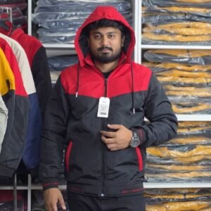 লাল-কালো হুডি